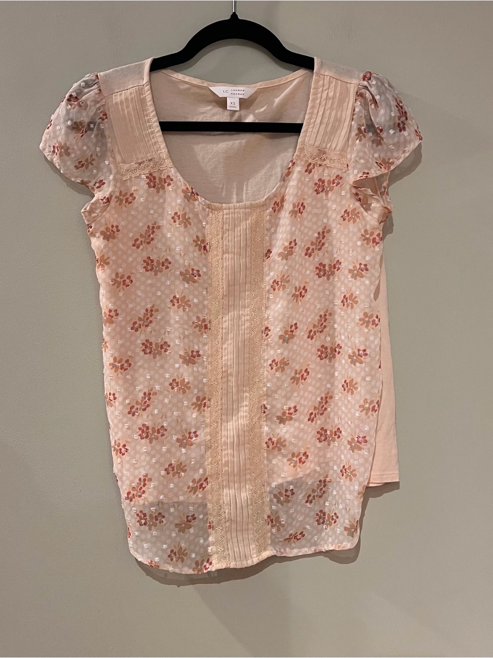 Lauren Conrad Short Sleeve Lined Scoop Neck Top